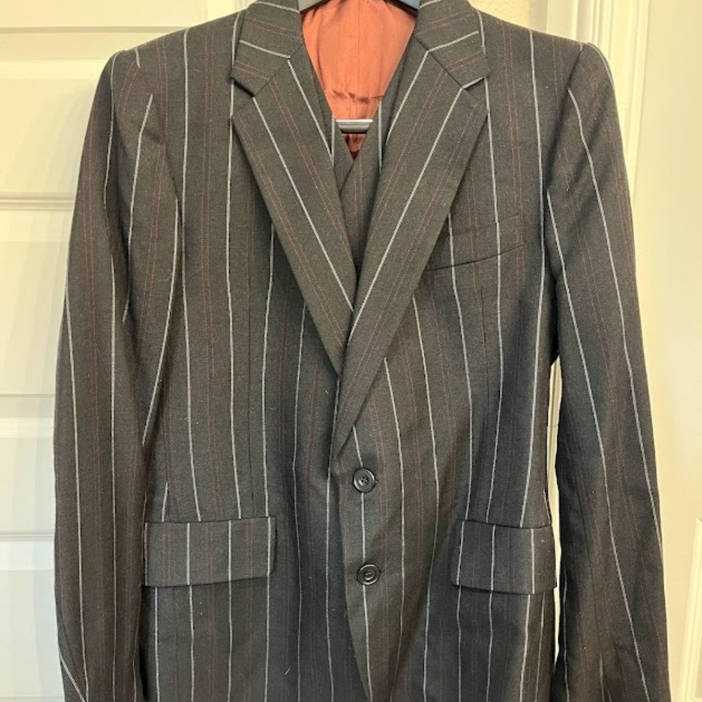 Black and White Pinstripe 3 Piece Suit - Gangster Mafia